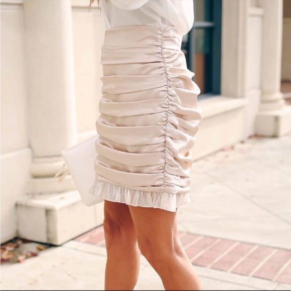 Vici Champagne Ruffle Mini Skirt - Picture 5 of 7